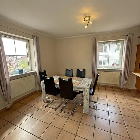Geraeumiges Monteurzimmer In Apartment Alzenau in Unterfranken
